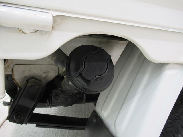 ハイゼットトラックスペシャル４ＷＤ　ＭＴ５速　ラジオ　エアコン　パワーステアリング　ティーゼットデオプラス（岡山県）の中古車