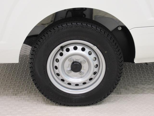ハイゼットトラックスタンダード　農用スペシャル４ＷＤ　ＭＴ５速　荷台作業灯　ＡＭ／ＦＭラジオ　オートライト　アイドリングストップ　衝突被害軽減システム　レーンアシスト　オートマチックハイビーム　ティーゼットデオプラス（岡山県）の中古車