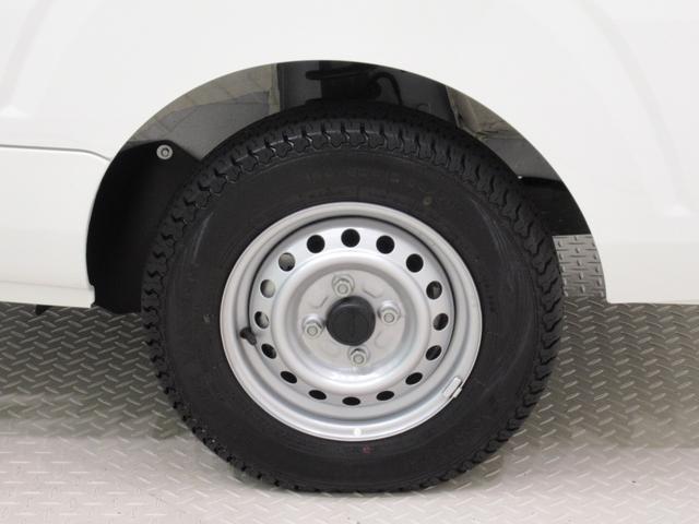 ハイゼットトラックスタンダード　農用スペシャル４ＷＤ　ＭＴ５速　荷台作業灯　ＡＭ／ＦＭラジオ　オートライト　アイドリングストップ　衝突被害軽減システム　レーンアシスト　オートマチックハイビーム　ティーゼットデオプラス（岡山県）の中古車