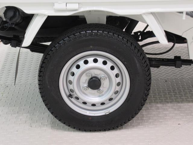 ハイゼットトラックスタンダード　農用スペシャル４ＷＤ　ＭＴ５速　荷台作業灯　ＡＭ／ＦＭラジオ　オートライト　アイドリングストップ　衝突被害軽減システム　レーンアシスト　オートマチックハイビーム　ティーゼットデオプラス（岡山県）の中古車