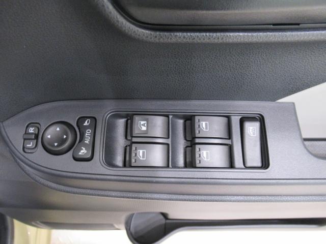 タントＸパノラマモニター　７インチナビ　ドライブレコーダー　左側パワースライドドア　シートヒーター　ＵＳＢ入力端子　Ｂｌｕｅｔｏｏｔｈ　オートライト　キーフリー　アイドリングストップ　ティーゼットデオプラス（岡山県）の中古車