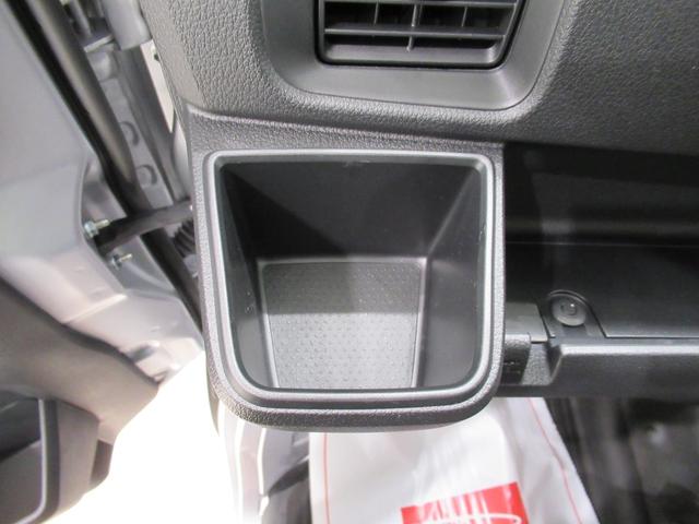 ハイゼットカーゴデラックス４ＷＤ　ＣＤチューナー　両側スライドドア　オートライト　キーレスエントリー　アイドリングストップ　衝突被害軽減システム　レーンアシスト　オートマチックハイビーム　ティーゼットデオプラス（岡山県）の中古車
