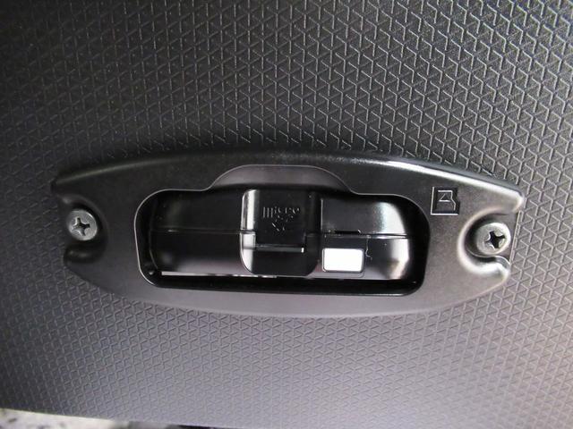 タントファンクロスターボシートヒーター 両側パワースライドドア オートライト キーフリー アイドリングストップ バックモニター ナビ ドライブレコーダー USB入力端子 Bluetooth ティーゼットデオプラス(岡山県)の中古車