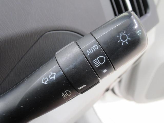 プリウスPHVSシートヒーター オートライト キーフリー 電動格納式ドアミラー エアコン パワーステアリング パワーウィンドウ 運転席エアバッグ ABS ティーゼットデオプラス(岡山県)の中古車