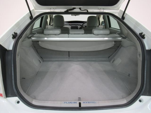 プリウスPHVSシートヒーター オートライト キーフリー 電動格納式ドアミラー エアコン パワーステアリング パワーウィンドウ 運転席エアバッグ ABS ティーゼットデオプラス(岡山県)の中古車