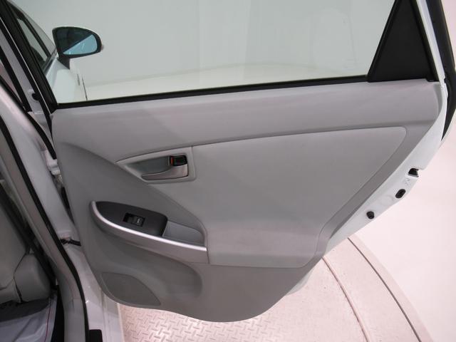 プリウスPHVSシートヒーター オートライト キーフリー 電動格納式ドアミラー エアコン パワーステアリング パワーウィンドウ 運転席エアバッグ ABS ティーゼットデオプラス(岡山県)の中古車