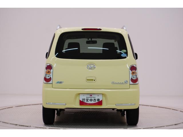 ミラココアココアプラスＸキーフリー　アイドリングストップ　ＣＤチューナー　電動格納式ドアミラー　エアコン　パワーステアリング　パワーウィンドウ　運転席エアバッグ　ＡＢＳ　ティーゼットデオプラス（岡山県）の中古車