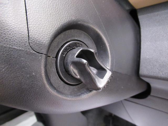 ミラココアココアプラスＸキーフリー　アイドリングストップ　ＣＤチューナー　電動格納式ドアミラー　エアコン　パワーステアリング　パワーウィンドウ　運転席エアバッグ　ＡＢＳ　ティーゼットデオプラス（岡山県）の中古車