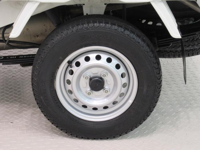 ハイゼットトラックスタンダード 農用スペシャル4WD MT5速 荷台作業灯 CDチューナー エアコン パワーステアリング 運転席エアバッグ ABS ティーゼットデオプラス(岡山県)の中古車