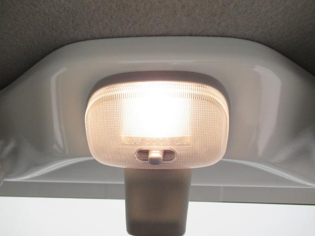 ハイゼットトラックスタンダード 農用スペシャル4WD MT5速 荷台作業灯 CDチューナー エアコン パワーステアリング 運転席エアバッグ ABS ティーゼットデオプラス(岡山県)の中古車