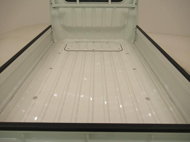 ハイゼットトラックスタンダード 農用スペシャル4WD MT5速 荷台作業灯 CDチューナー エアコン パワーステアリング 運転席エアバッグ ABS ティーゼットデオプラス(岡山県)の中古車