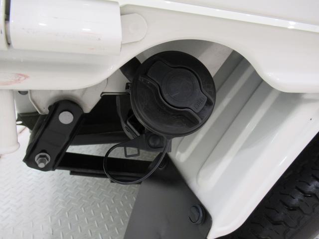 ハイゼットトラックスタンダード 農用スペシャル4WD MT5速 荷台作業灯 CDチューナー エアコン パワーステアリング 運転席エアバッグ ABS ティーゼットデオプラス(岡山県)の中古車