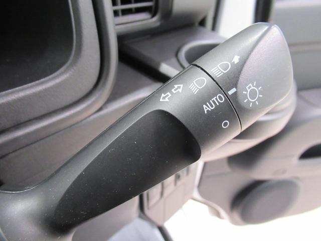 ハイゼットカーゴデラックス SA3両側スライドドア オートライト キーレスエントリー アイドリングストップ ナビ USB入力端子 Bluetooth 衝突被害軽減システム レーンアシスト オートマチックハイビーム(岡山県)の中古車