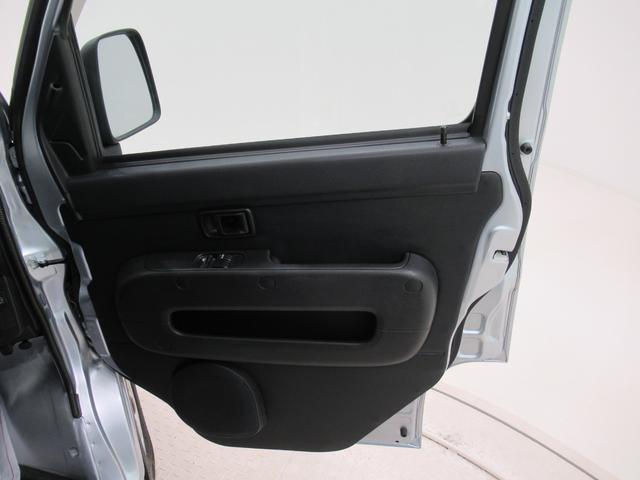 ハイゼットカーゴデラックス SA3両側スライドドア オートライト キーレスエントリー アイドリングストップ ナビ USB入力端子 Bluetooth 衝突被害軽減システム レーンアシスト オートマチックハイビーム(岡山県)の中古車