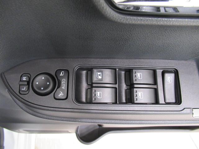 タントカスタムＲＳシートヒーター　両側パワースライドドア　オートライト　キーフリー　アイドリングストップ　パノラマモニター　１０インチナビ　ドライブレコーダー　ＵＳＢ入力端子　Ｂｌｕｅｔｏｏｔｈ　ティーゼットデオプラス（岡山県）の中古車