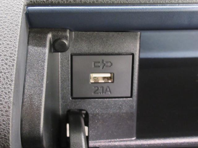 タントカスタムＲＳシートヒーター　両側パワースライドドア　オートライト　キーフリー　アイドリングストップ　パノラマモニター　１０インチナビ　ドライブレコーダー　ＵＳＢ入力端子　Ｂｌｕｅｔｏｏｔｈ　ティーゼットデオプラス（岡山県）の中古車