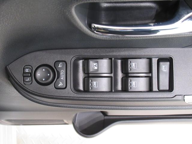 タントカスタムＸシートヒーター　両側パワースライドドア　オートライト　キーフリー　パノラマモニター　ナビ　ＵＳＢ入力端子　Ｂｌｕｅｔｏｏｔｈ　ティーゼットデオプラス　エコアイドル非装着車（岡山県）の中古車