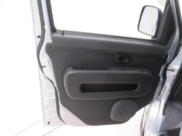 ハイゼットカーゴデラックス SA34WD 両側スライドドア キーレスエントリー アイドリングストップ USB入力端子 衝突被害軽減システム レーンアシスト オートマチックハイビーム ティーゼットデオプラス(岡山県)の中古車