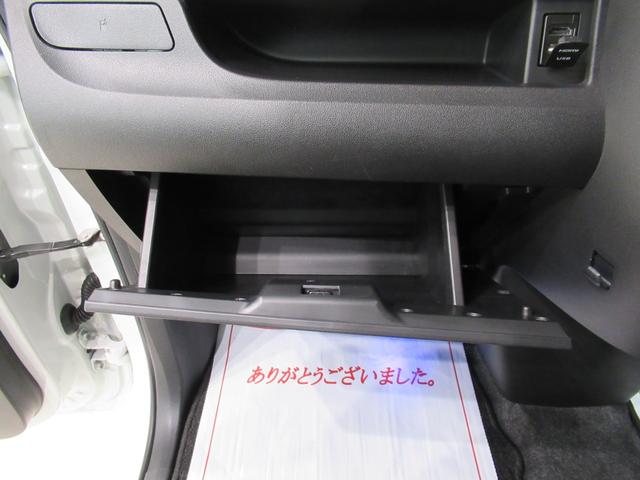 タントカスタムＲＳトップエディションＶＳ　ＳＡ３４ＷＤ　シートヒーター　両側パワースライドドア　オートライト　キーフリー　アイドリングストップ　ＵＳＢ入力端子　電動格納式ドアミラー　衝突被害軽減システム　レーンアシスト　オートマチックハイビーム（岡山県）の中古車