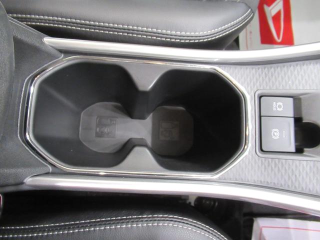 ロッキープレミアムＧパノラマモニター　９インチディスプレイオーディオ　ドライブレコーダー　シートヒーター　ＵＳＢ入力端子　Ｂｌｕｅｔｏｏｔｈ　オートライト　キーフリー　アイドリングストップ　ティーゼットデオプラス（岡山県）の中古車