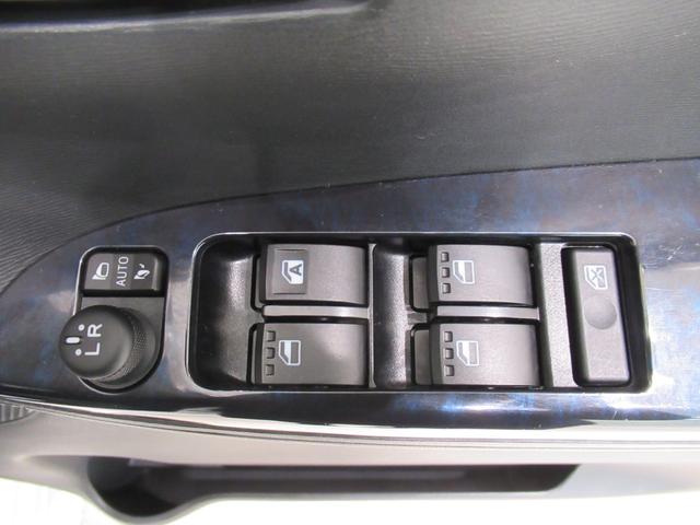 タントカスタムＲＳトップエディション　ＳＡ３シートヒーター　両側パワースライドドア　オートライト　キーフリー　アイドリングストップ　ＵＳＢ入力端子　衝突被害軽減システム　レーンアシスト　オートマチックハイビーム　ティーゼットデオプラス（岡山県）の中古車