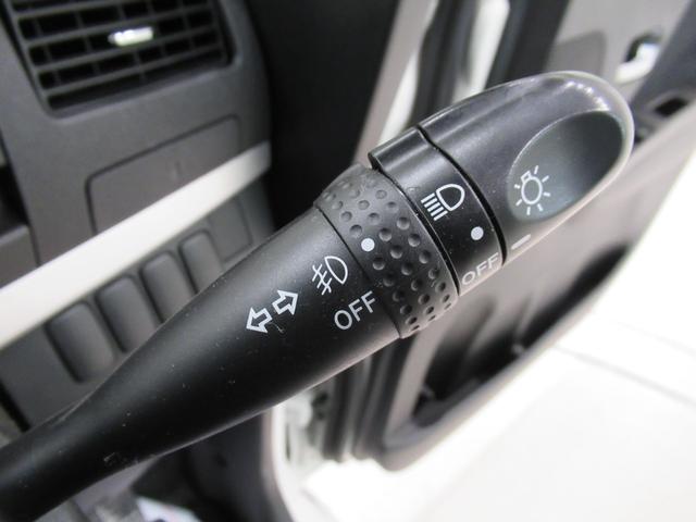 ムーヴカスタムXリミテッドキーフリー CDチューナー 電動格納式ドアミラー エアコン パワーステアリング パワーウィンドウ 運転席エアバッグ ABS ティーゼットデオプラス(岡山県)の中古車