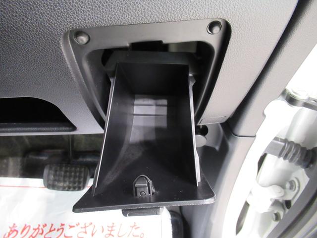 ムーヴカスタムXリミテッドキーフリー CDチューナー 電動格納式ドアミラー エアコン パワーステアリング パワーウィンドウ 運転席エアバッグ ABS ティーゼットデオプラス(岡山県)の中古車