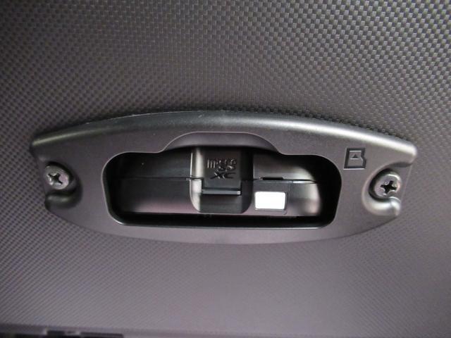 ロッキープレミアムＧ４ＷＤ　シートヒーター　オートライト　キーフリー　アイドリングストップ　パノラマモニター　ナビ　ドライブレコーダー　ＵＳＢ入力端子　Ｂｌｕｅｔｏｏｔｈ　ティーゼットデオプラス（岡山県）の中古車