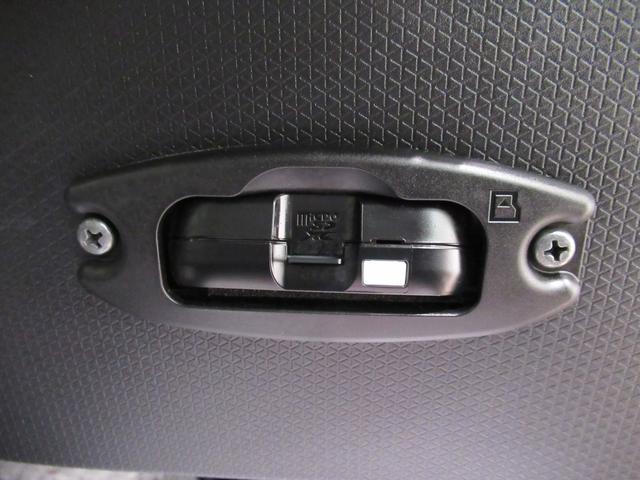 タントＸバックモニター　７インチナビ　ドライブレコーダー　左側パワースライドドア　シートヒーター　ＵＳＢ入力端子　Ｂｌｕｅｔｏｏｔｈ　オートライト　キーフリー　アイドリングストップ　ティーゼットデオプラス（岡山県）の中古車