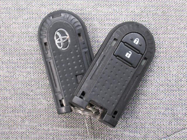 パッソＸ　Ｇパッケージオートライト　キーフリー　アイドリングストップ　電動格納式ドアミラー　エアコン　パワーステアリング　パワーウィンドウ　運転席エアバッグ　ＡＢＳ　ティーゼットデオプラス（岡山県）の中古車