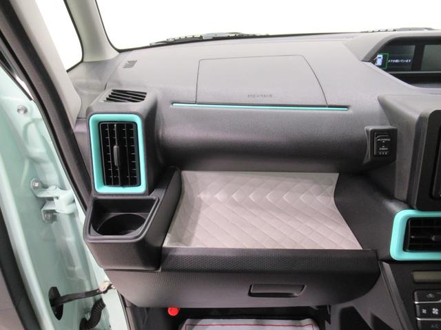 タントＸシートヒーター　左側パワースライドドア　オートライト　キーフリー　アイドリングストップ　バックモニター　ナビ　ＵＳＢ入力端子　Ｂｌｕｅｔｏｏｔｈ　ティーゼットデオプラス（岡山県）の中古車