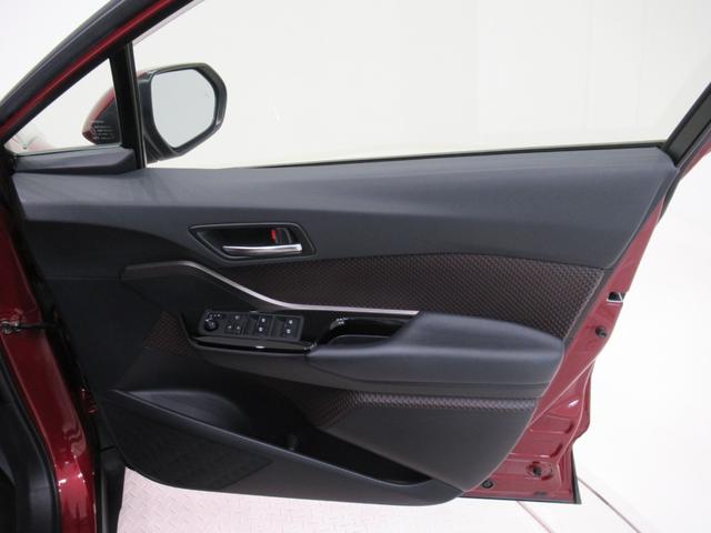 Ｃ−ＨＲＧオートライト　キーフリー　電動格納式ドアミラー　エアコン　パワーステアリング　パワーウィンドウ　運転席エアバッグ　ＡＢＳ　ティーゼットデオプラス（岡山県）の中古車