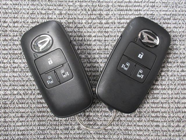 ムーヴキャンバスストライプスGターボパノラマモニター 9インチディスプレイオーディオ 両側パワースライドドア シートヒーター USB入力端子 Bluetooth ホッとカップホルダー オートライト キーフリー アイドリングストップ(岡山県)の中古車