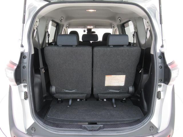 シエンタハイブリッドＧシートヒーター　オートライト　キーフリー　ＵＳＢ入力端子　電動格納式ドアミラー　エアコン　パワーステアリング　パワーウィンドウ　運転席エアバッグ　ＡＢＳ　ティーゼットデオプラス（岡山県）の中古車