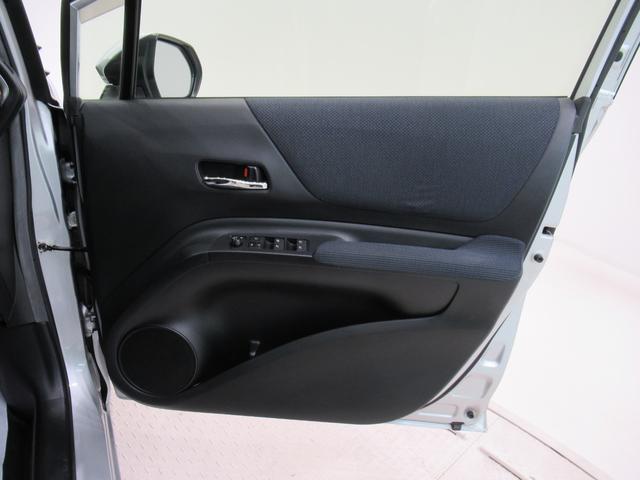 シエンタハイブリッドＧシートヒーター　オートライト　キーフリー　ＵＳＢ入力端子　電動格納式ドアミラー　エアコン　パワーステアリング　パワーウィンドウ　運転席エアバッグ　ＡＢＳ　ティーゼットデオプラス（岡山県）の中古車