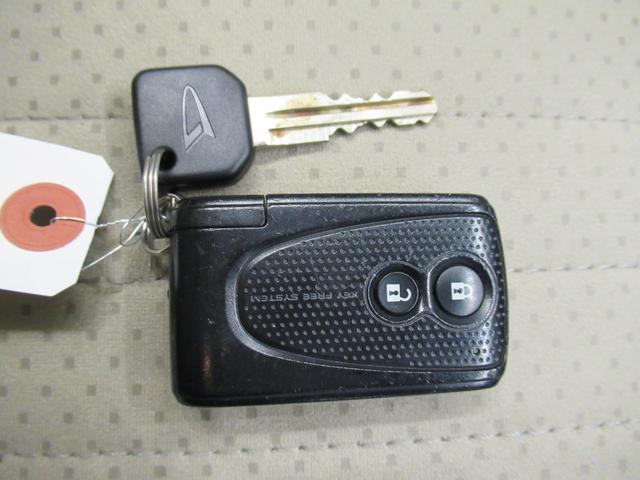 ミラココアココアプラスXキーフリー アイドリングストップ 電動格納式ドアミラー エアコン パワーステアリング パワーウィンドウ 運転席エアバッグ ABS ティーゼットデオプラス(岡山県)の中古車