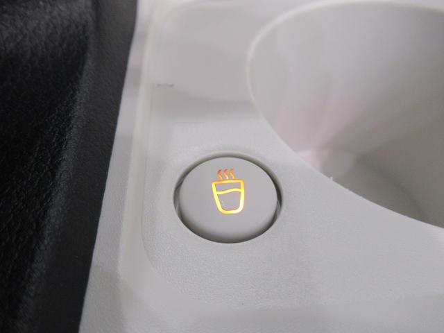 ムーヴキャンバスストライプスＧパノラマモニター　１０インチナビ　ドライブレコーダー　両側パワースライドドア　シートヒーター　ＵＳＢ入力端子　Ｂｌｕｅｔｏｏｔｈ　ホッとカップホルダー　オートライト　キーフリー　アイドリングストップ（岡山県）の中古車