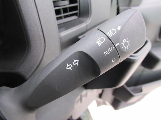 ハイゼットカーゴデラックスＡＭ／ＦＭラジオ　両側スライドドア　オートライト　キーレスエントリー　アイドリングストップ　衝突被害軽減システム　レーンアシスト　オートマチックハイビーム　ティーゼットデオプラス（岡山県）の中古車