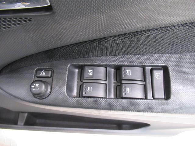 ムーヴカスタムＲＳ　ＳＡオートライト　キーフリー　アイドリングストップ　電動格納式ドアミラー　衝突被害軽減システム　エアコン　パワーステアリング　パワーウィンドウ　運転席エアバッグ　ＡＢＳ　ティーゼットデオプラス（岡山県）の中古車