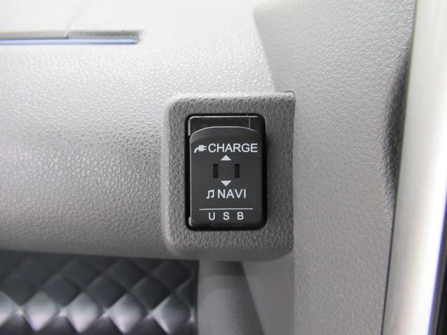 タントカスタムＲＳ両側パワースライドドア　オートライト　キーフリー　アイドリングストップ　バックモニター　ナビ　ドライブレコーダー　ＵＳＢ入力端子　Ｂｌｕｅｔｏｏｔｈ　ティーゼットデオプラス（岡山県）の中古車