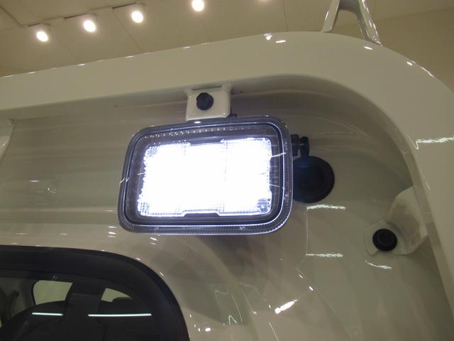 ハイゼットトラックスタンダード　農用スペシャル４ＷＤ　ＭＴ５速　荷台作業灯　オートライト　アイドリングストップ　衝突被害軽減システム　レーンアシスト　オートマチックハイビーム　エアコン　パワーステアリング　ティーゼットデオプラス（岡山県）の中古車