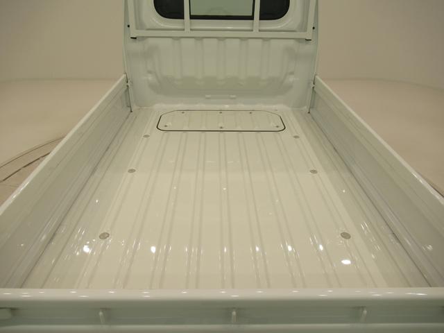 ハイゼットトラックスタンダード　農用スペシャル４ＷＤ　ＭＴ５速　荷台作業灯　オートライト　アイドリングストップ　衝突被害軽減システム　レーンアシスト　オートマチックハイビーム　エアコン　パワーステアリング　ティーゼットデオプラス（岡山県）の中古車