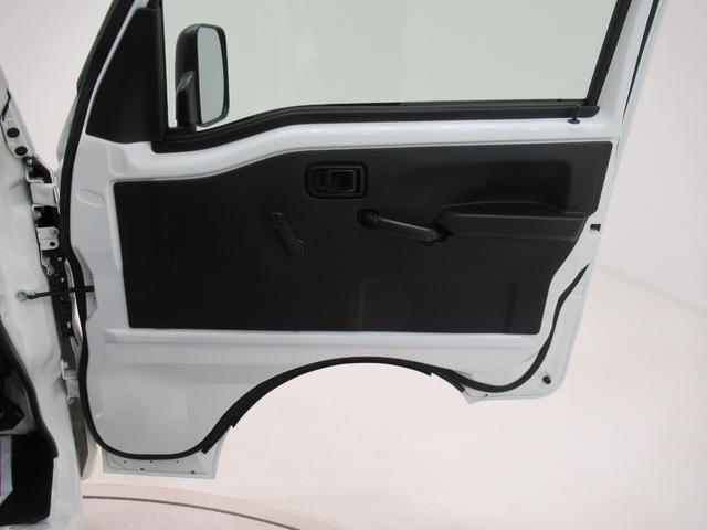 ハイゼットトラックスタンダード　農用スペシャル４ＷＤ　ＭＴ５速　荷台作業灯　オートライト　アイドリングストップ　衝突被害軽減システム　レーンアシスト　オートマチックハイビーム　エアコン　パワーステアリング　ティーゼットデオプラス（岡山県）の中古車