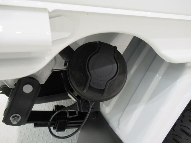 ハイゼットトラックスタンダード　農用スペシャル４ＷＤ　ＭＴ５速　荷台作業灯　オートライト　アイドリングストップ　衝突被害軽減システム　レーンアシスト　オートマチックハイビーム　エアコン　パワーステアリング　ティーゼットデオプラス（岡山県）の中古車