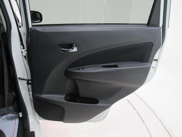 ムーヴカスタムＸ　ＳＡオートライト　キーフリー　アイドリングストップ　電動格納式ドアミラー　衝突被害軽減システム　エアコン　パワーステアリング　パワーウィンドウ　運転席エアバッグ　ＡＢＳ　ティーゼットデオプラス（岡山県）の中古車