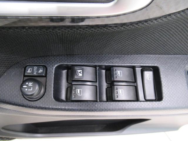 ムーヴカスタムＸリミテッド　ＳＡ３シートヒーター　オートライト　キーフリー　アイドリングストップ　ＵＳＢ入力端子　電動格納式ドアミラー　衝突被害軽減システム　レーンアシスト　オートマチックハイビーム　ティーゼットデオプラス（岡山県）の中古車