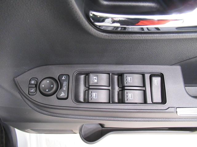 タントカスタムＲＳパノラマモニター　１０インチナビ　ドライブレコーダー　両側パワースライドドア　シートヒーター　ＵＳＢ入力端子　Ｂｌｕｅｔｏｏｔｈ　オートライト　キーフリー　アイドリングストップ　ティーゼットデオプラス（岡山県）の中古車