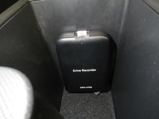 ロッキープレミアムシートヒーター オートライト キーフリー アイドリングストップ バックモニター ナビ ドライブレコーダー USB入力端子 Bluetooth ティーゼットデオプラス(岡山県)の中古車