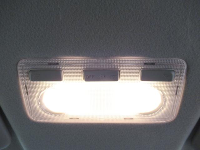 ヴィッツジュエラオートライト キーフリー アイドリングストップ 電動格納式ドアミラー エアコン パワーステアリング パワーウィンドウ 運転席エアバッグ ABS ティーゼットデオプラス(岡山県)の中古車