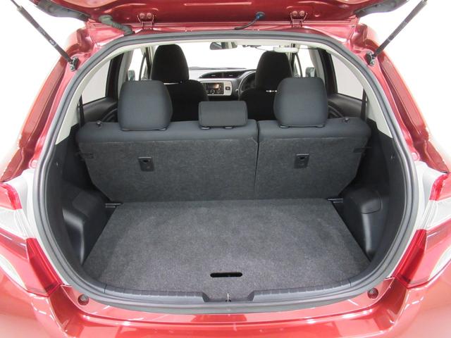 ヴィッツジュエラオートライト キーフリー アイドリングストップ 電動格納式ドアミラー エアコン パワーステアリング パワーウィンドウ 運転席エアバッグ ABS ティーゼットデオプラス(岡山県)の中古車